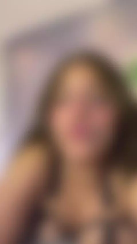 online on strip: https://stripchat.com/_Eurekaa_/follow-me by alexacam04