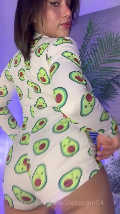 follow me on ig :https://www.instagram.com/alexa.yanez21?igs... by alexacam04