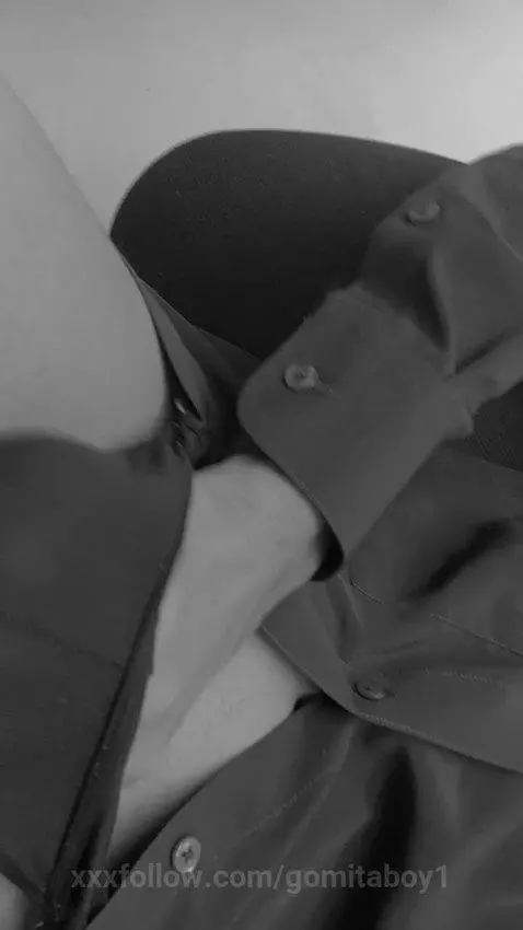 who wants to feel by gomitaboy1