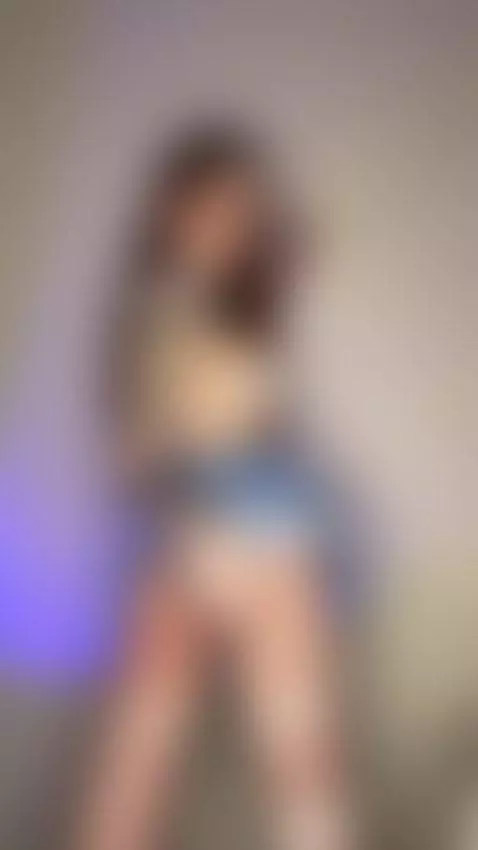 My sweet cock wants to be sucked💦 by milanaa1