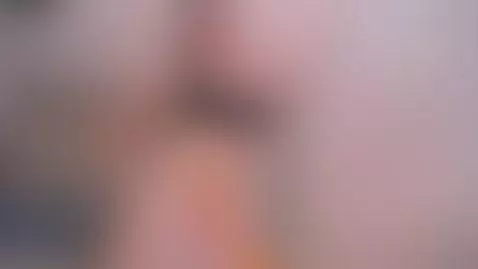 Hey! I'm on line and new here, Join my show and let's play a... by pia-tay1