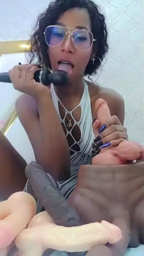 a lot to play 🔥 by britneyvega