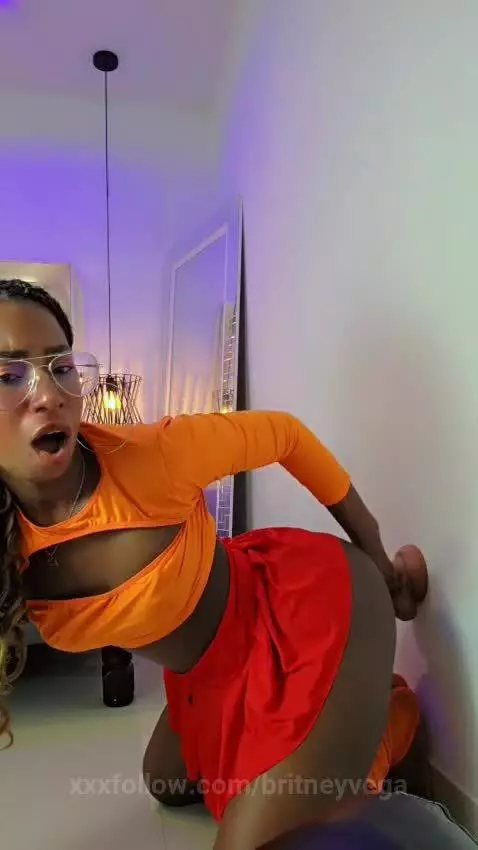 Velma getting horny at her room by britneyvega