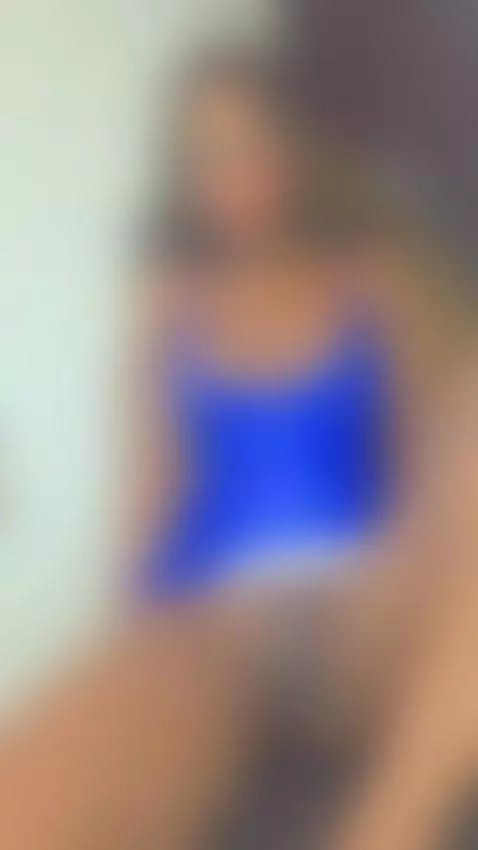 squirt, anal, bigass by britneyvega