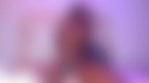 💦 My ebony curves are live & dripping right now… come taste ... by britneyvega