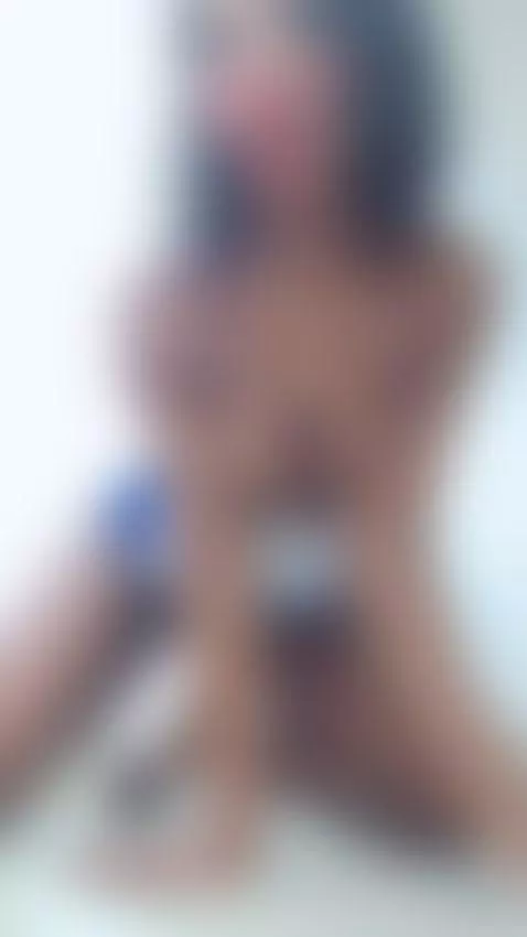 I need a night where someone devours me slowly… any voluntee... by britneyvega