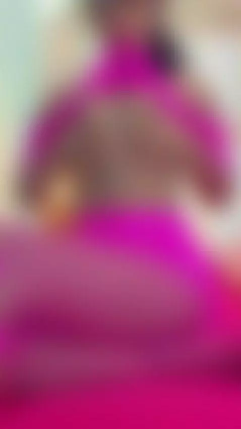 Warning: Exposure to my profile may cause extreme addiction🌶... by britneyvega