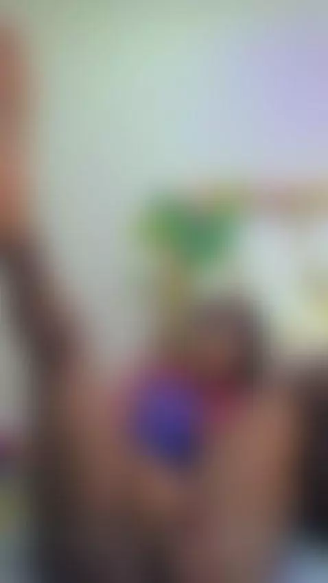 My dirty pussy need ur wet tongue here...👅💦 by britneyvega