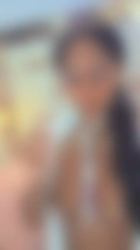My hands are wandering and I want an audience 👀 Come watch m... by britneyvega