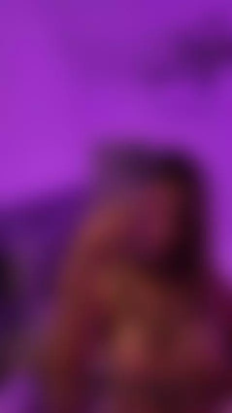 I show you my boobs? by saralatinaof