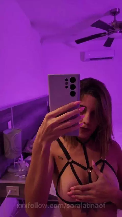 I show you my boobs? by saralatinaof