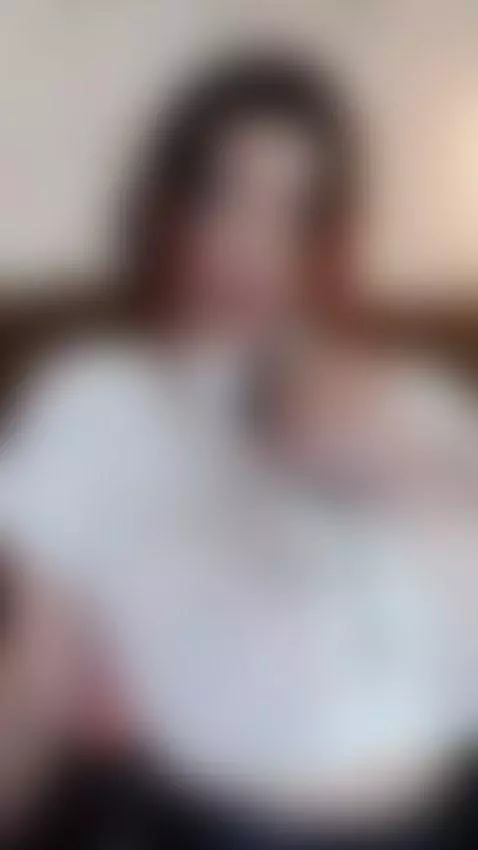 Wet T-shirts? This and much more on my livestream, link in b... by moniquehicks