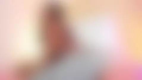 🍑My butt is always so playful and naughty 🍑 by roommyy