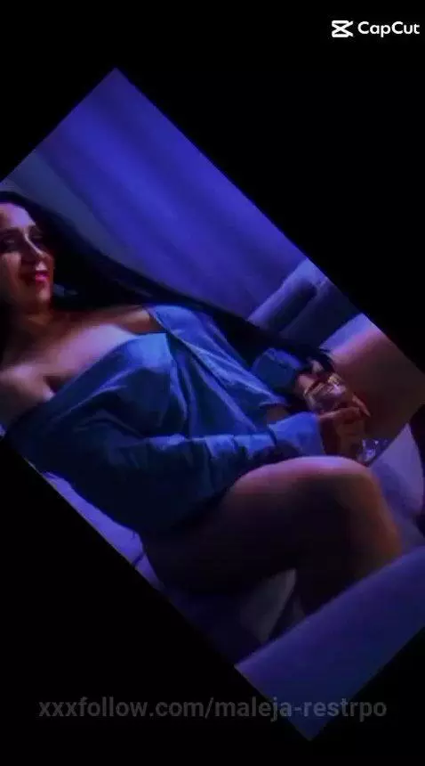 COME LOVE LET'S PLAY WITH MY HOT HOLES🥵🥵 by maleja-restrpo