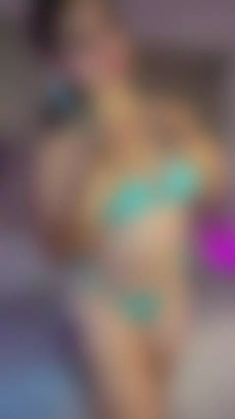 I want to feel your body with me by ashlye-small