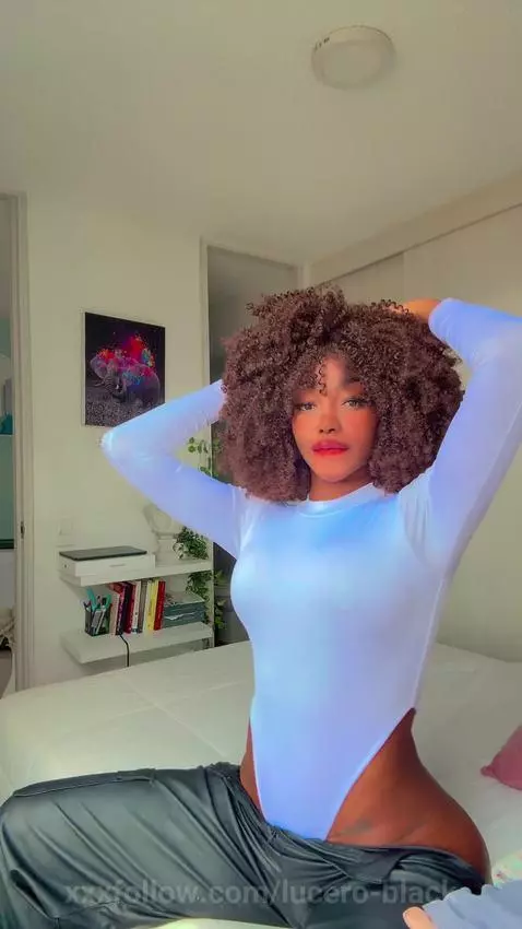 I can use my mouth for more than just talking..... by lucero-black