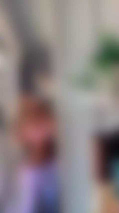 Do you like what is reflected in the mirror? 😜😜 by lucero-black