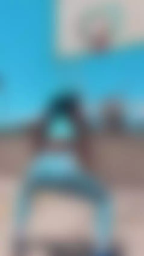 Twerking 🔥🔥 by lucero-black