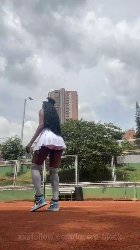 Are you coming to play with me? 😈😈 by lucero-black