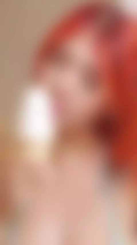 I sucked an ice cream thinking about your hard cock by ariarusso