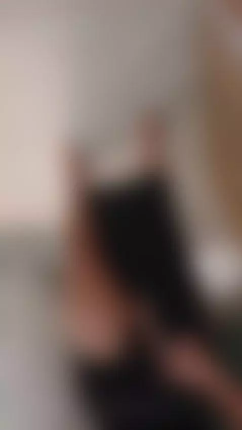 portandome mal, te gusta? by anaithomson