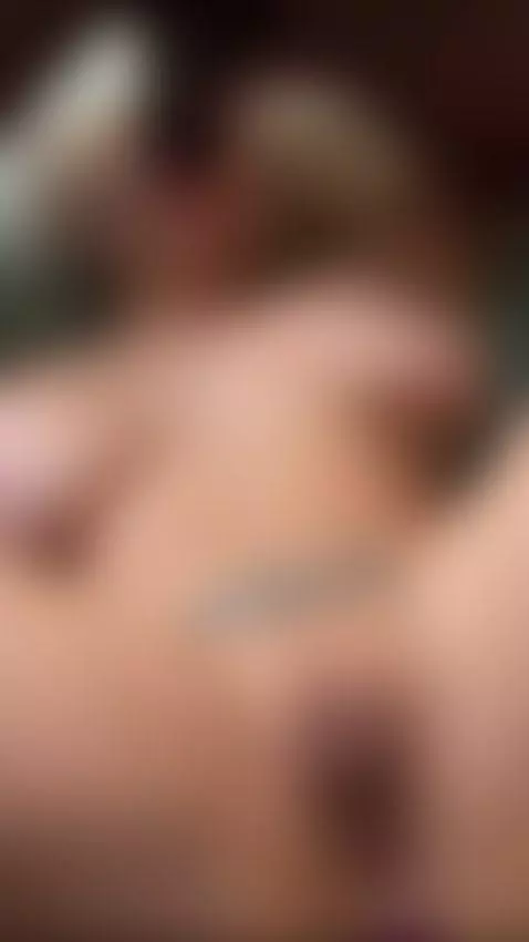 Saboreando una verga de chocolate deliciosa 🍆 by anaithomson