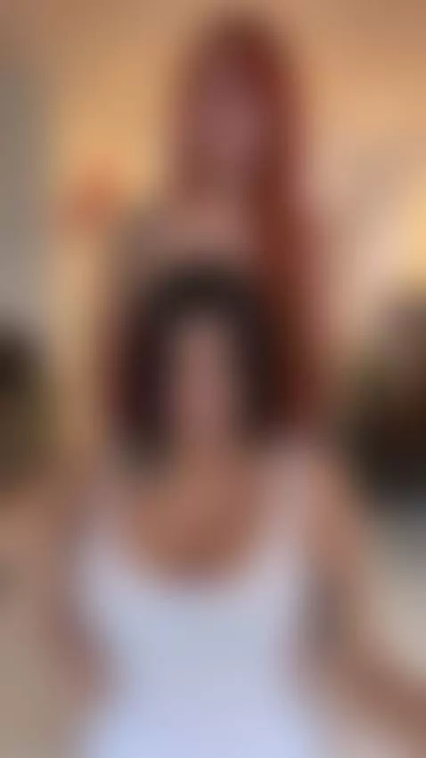 te espero en mi pagina onlyfans con un regalito by anaithomson