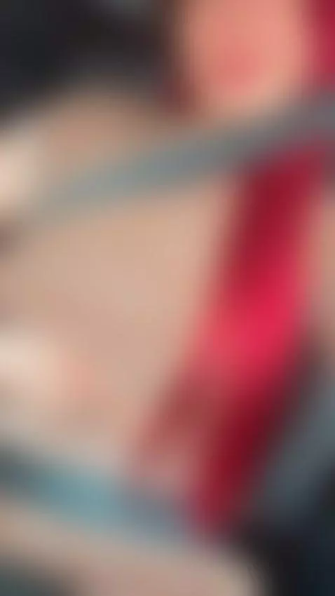 portando me mal con el uber😈🔥 by anaithomson