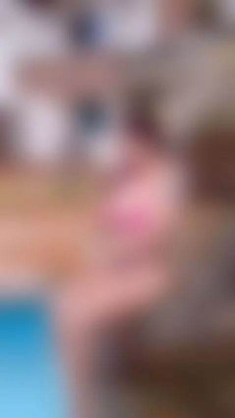 nos bañamos bebe? by anaithomson