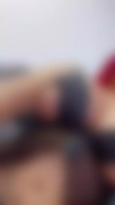 acompañame en mi transmision en onlyfans ahora mismo by anaithomson