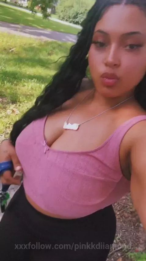 Going to go eat 🤭 by pinkkdiiamond