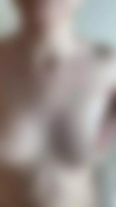 I decided to play a little with my boobs a little🥵 by amiecute