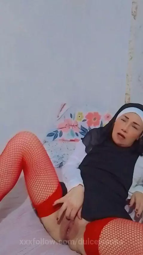 hot nun by dulceivanka