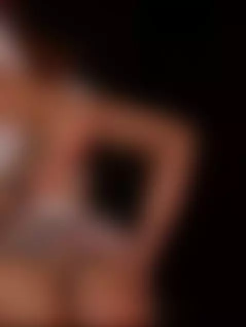 Chewing on my desire while my tits bounce to tease you 💦💋 by haicel-30