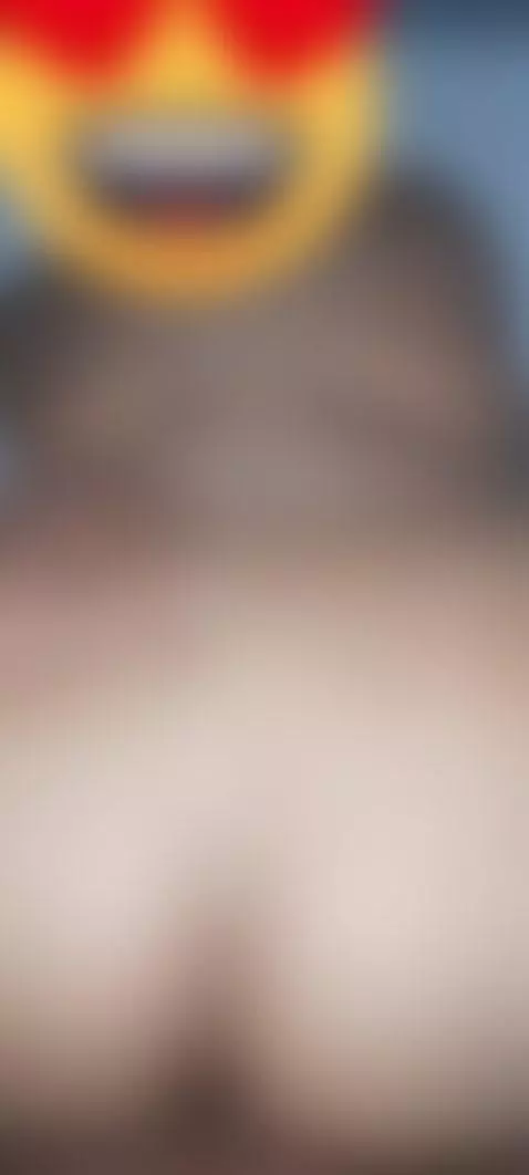 me dan por el culo hasta qué se corre en todo mi culo con su... by lauragordita13