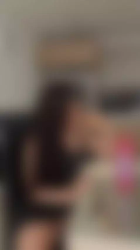 OMG!! I spilled a little water on my pussy 😅 by elizabeth-spencer