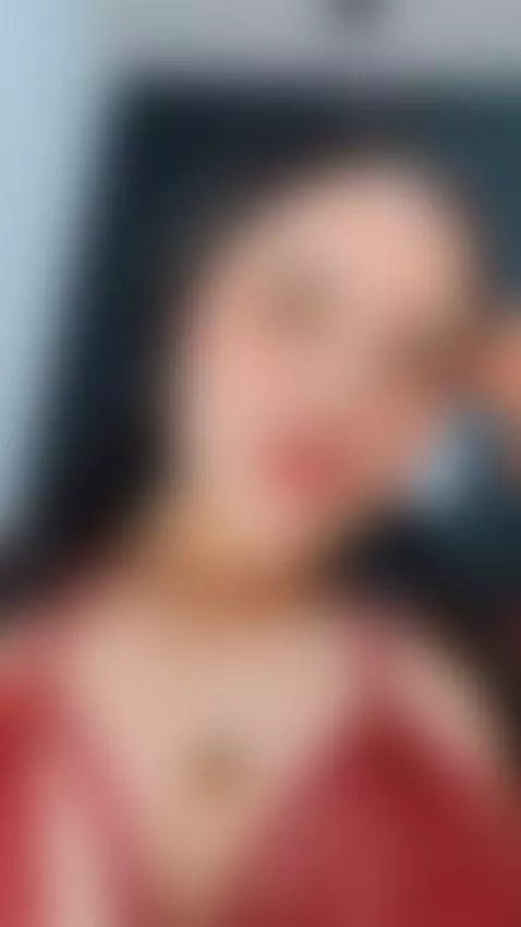 hot by amber-and-toji