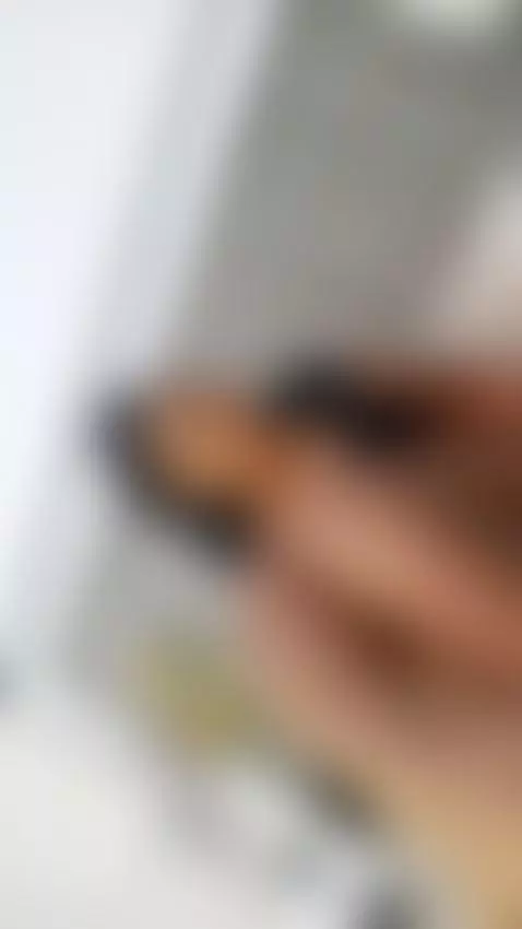 good boy want suck me feet? join me now! by oliviaburnings