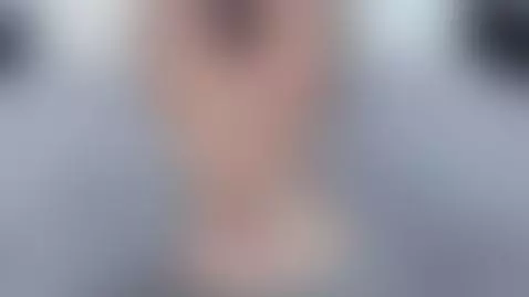 Irresistible feet in action... every detail will leave you w... by oliviaburnings