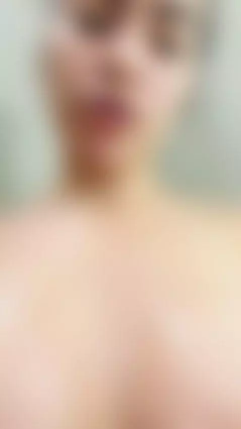 👇Visit me online by kloedear