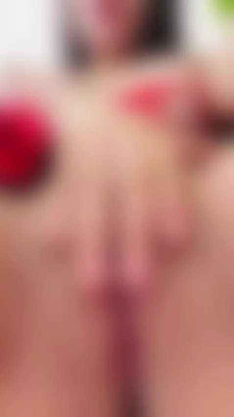 👇Visit me online by kloedear