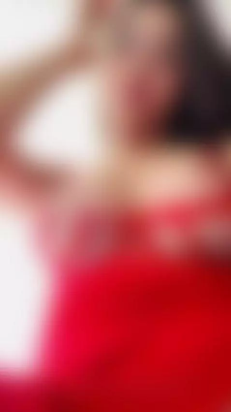 👇Visit me online by kloedear