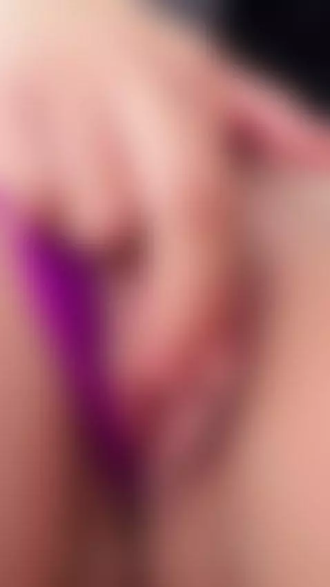 👇Follow me.My Subscribers get a great gift 😜 by kloedear