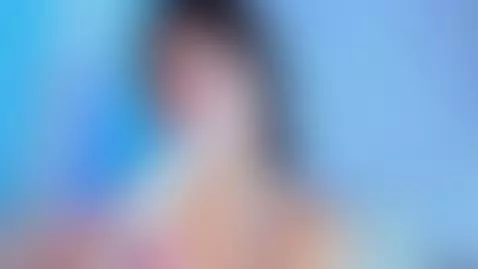 I love that it goes all over my mouth by emilywithe