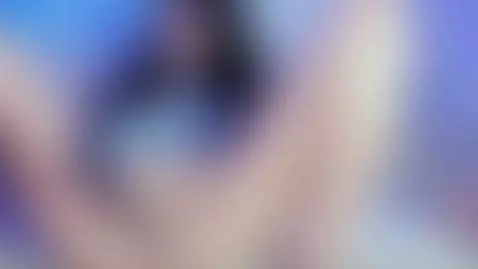 I love making my pussy tremble with pleasure on my favorite ... by emilywithe