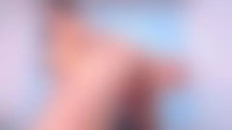 I want you to come and fill my pussy with all your milk🥵 by emilywithe