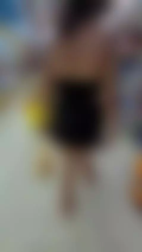 de compras y sin calzones by lascolombianasof