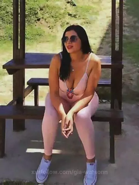 Hey guys I'm on line! come and tell me what you want to do r... by gia-watsonn