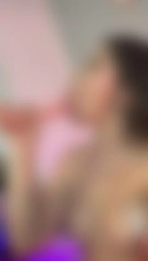 😇 by isabelaangell