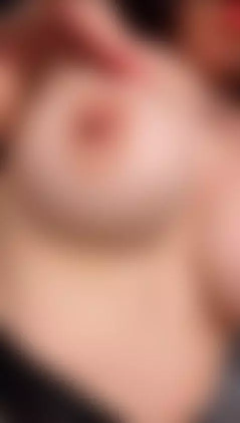 Tengo este chupetón 🥰 by brazilianwife